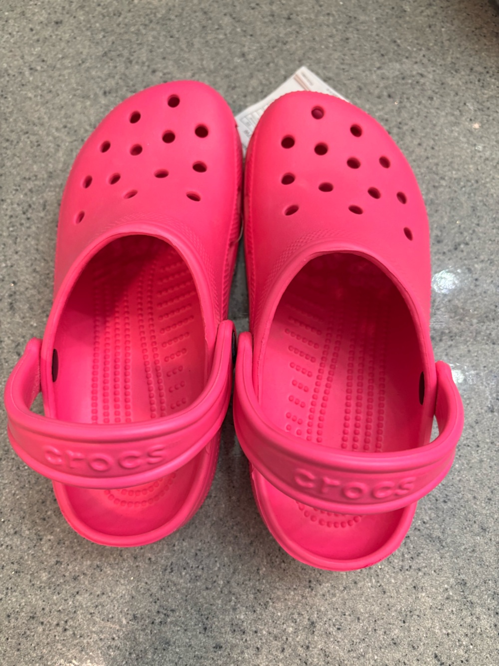 CROCS women’s Clog in Hot Pink